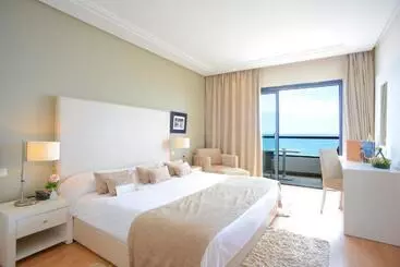 Otel Nozha Beach Resort & Spa