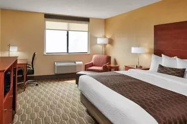 Best Western Plus Milwaukee Airport Hotel & Conference Center