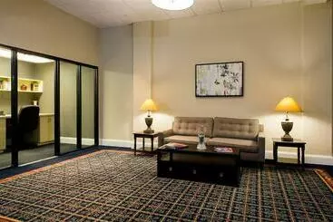 Отель Old Colony Inn Alexandria