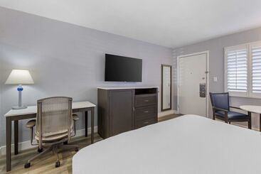 Отель Best Western Space Age Lodge