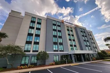 Hotel Comfort Suites Baymeadows Near Butler Blvd
