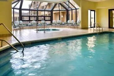 Отель Courtyard Syracuse Carrier Circle