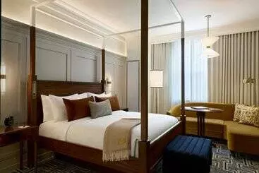 Отель Dearborn Inn, Autograph Collection