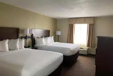 The Atrium Hotel On Third