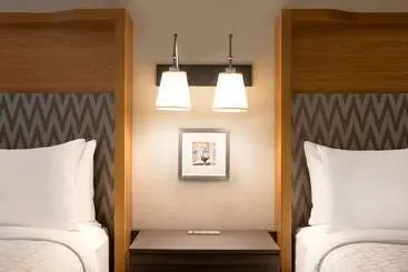 Hotell Doubletree By Hilton Fort Worth South
