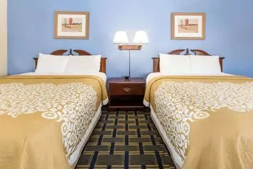 فندق Days Inn By Wyndham Plymouth