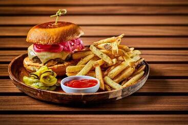 בית מלון כפרי Vea Newport Beach, A Marriott Resort & Spa