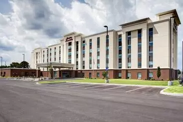 هتل Hampton Inn & Suites Syracuse North Airport Area