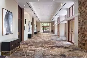 בית מלון כפרי Emory Conference Center