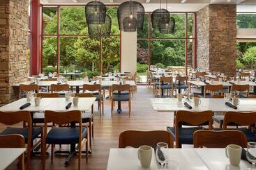 Szálloda Emory Conference Center