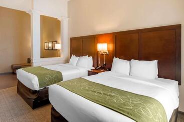 酒店 Comfort Suites St George  University Area