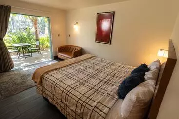 בית מלון כפרי Lemon Tree Inn