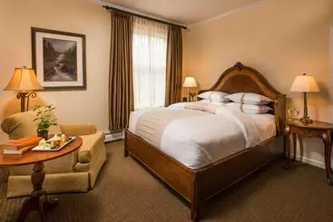 בית מלון כפרי The Stanley