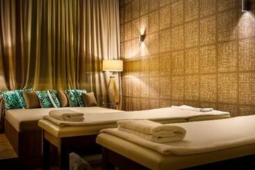 Отель Valamar Argosy