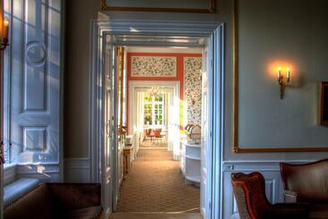 هتل Hindsgavl Slot