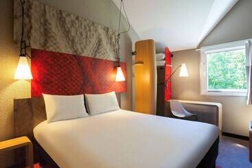 هتل Ibis Velizy Jouy En Josas