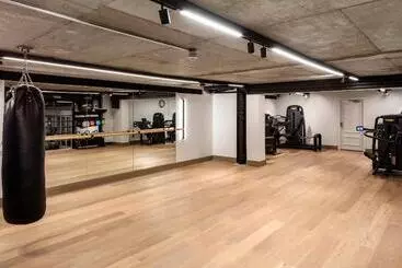 Radisson Blu Hotel, London Heathrow