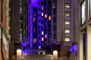 Hotel St Giles London – A St Giles