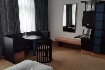 فندق Bitterfelder Hof   Mongoo Gmbh