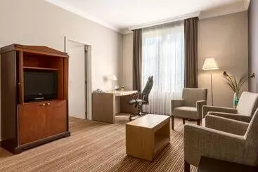 Hotel NH Brussels Carrefour De L’europe