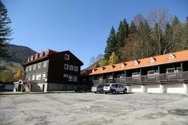 فندق Pod Sokolím