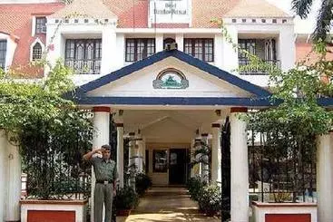 בית מלון כפרי Mist Rainbow Resort