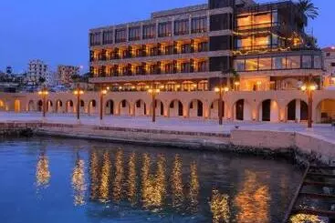Hôtel Byblos Sur Mer