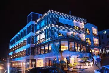 هتل Byblos Sur Mer