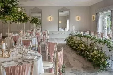 Delta Hotels By Marriott St Pierre Country Club