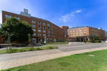 בית מלון כפרי Plaza Premium Wien