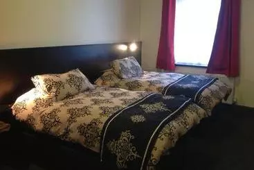 酒店 The Fair Green