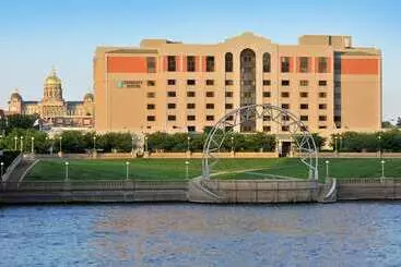 Embassy Suites Hotel Des Moines Downtown