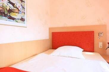 Adesso Hotel Kassel  Pay At Property On Arrival  Ihr Automatenhotel In Kassel