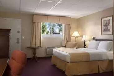 هتل Days Inn By Wyndham Montrose