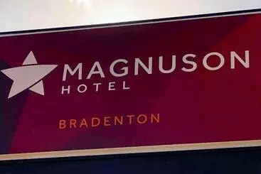 Magnuson Hotel Bradenton