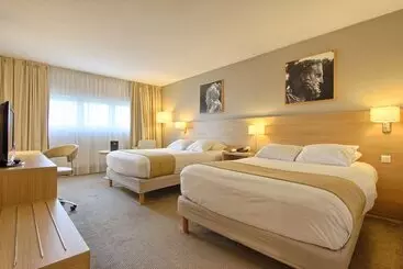 Hotel Best Western Plus Paris Orly Airport