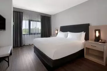 Hotel Doubletree Suites By Hilton Raleigh Durham