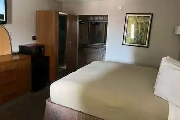 בית מלון כפרי Baymont By Wyndham Odessa University Area