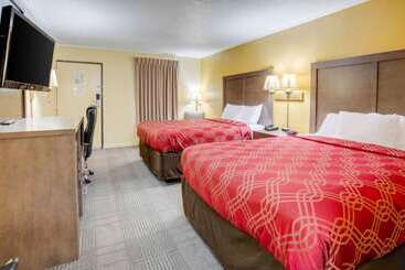 فندق Econo Lodge