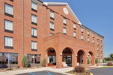 Hotel Holiday Inn Express Harrisburg East By Ihg