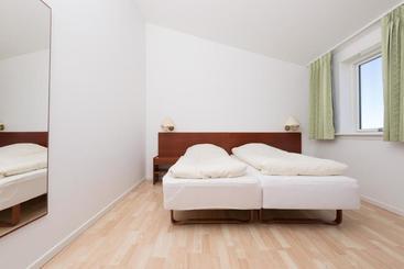 בית מלון כפרי Hvide Falk