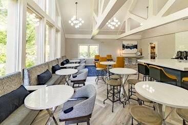 酒店 Sheraton Ann Arbor