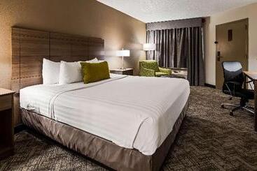 هتل Best Western Center Inn