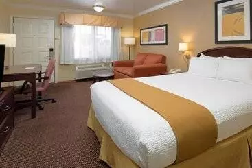 هتل Days Inn By Wyndham Pinole Berkeley