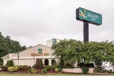 酒店 Quality Inn South Hill I 85