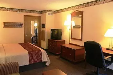 Hotel Regency Inn & Suites
