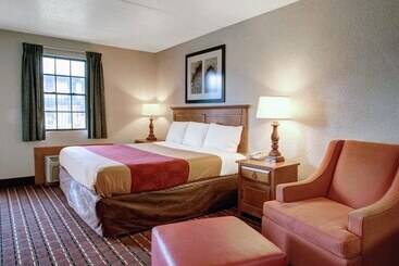 فندق Rodeway Inn New Braunfels