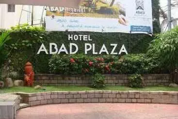 בית מלון כפרי Abad Plaza