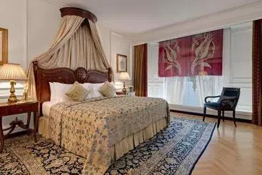 ホテル Çırağan Palace Kempinski Istanbul