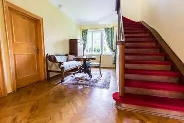 Hotelli Schloss Leonstain